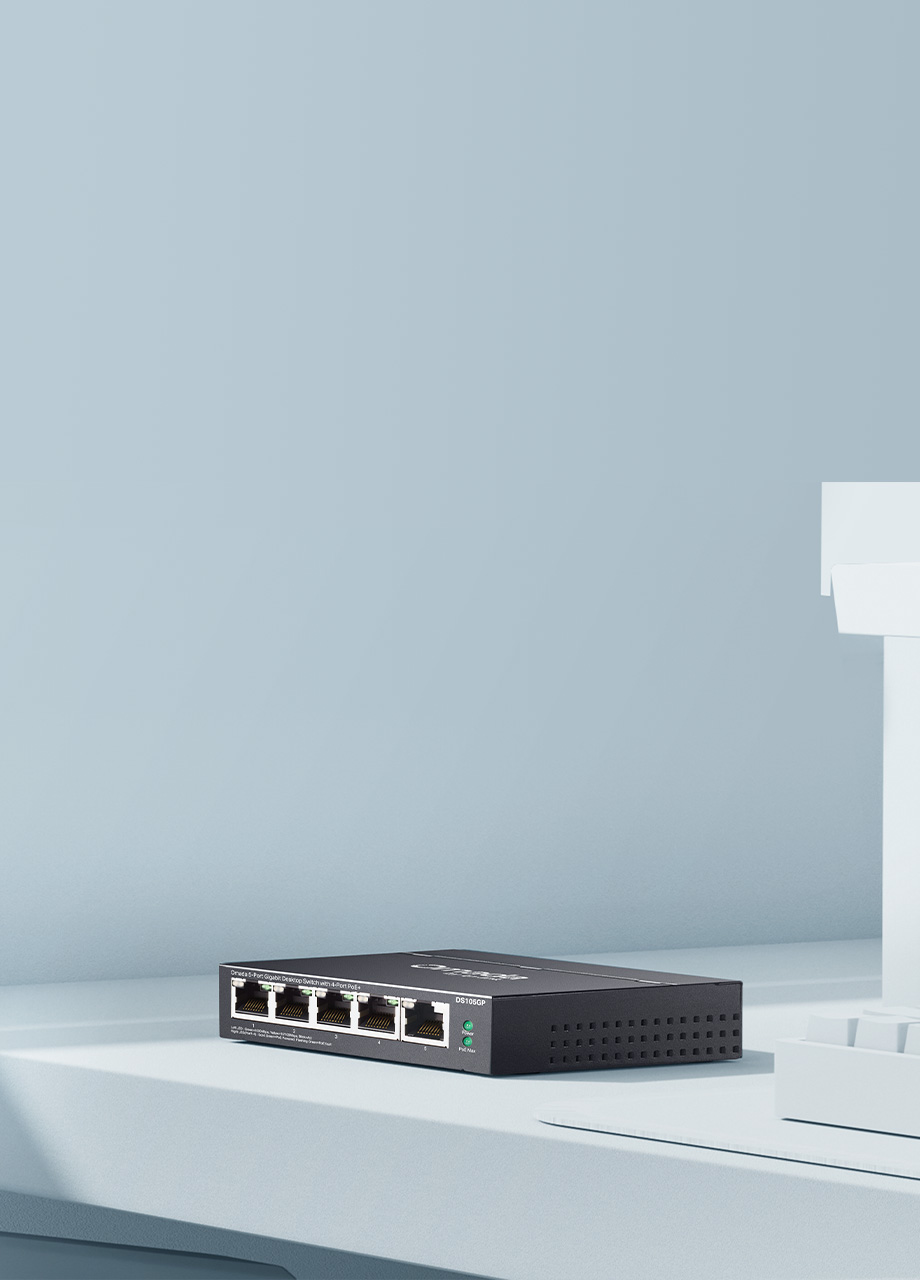 DS105GP router on a desk